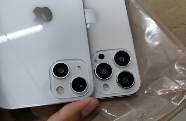 定兴苹果手机维修分享iPhone 13‌机模长什么样 