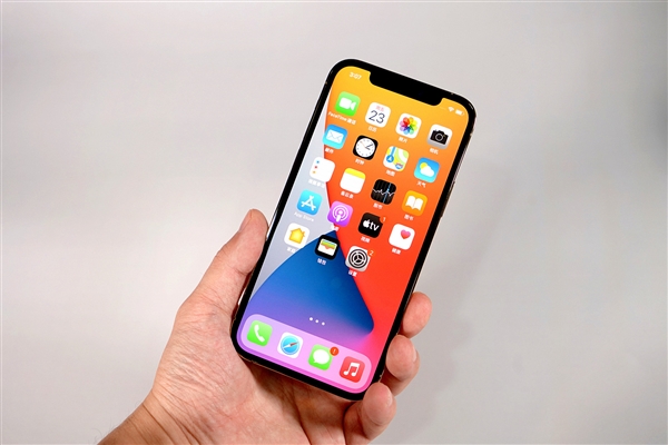 定兴苹果手机维修分享iOS 14.2修订版已到，专属iPhone 12系列 